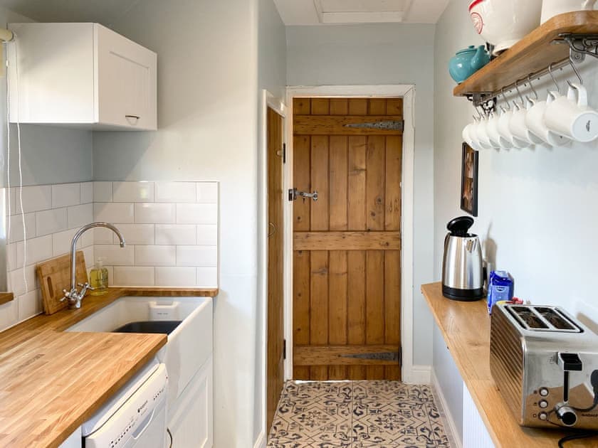 Kitchen | Abbeymill Farm Cottage, Haddington, near Edinburgh