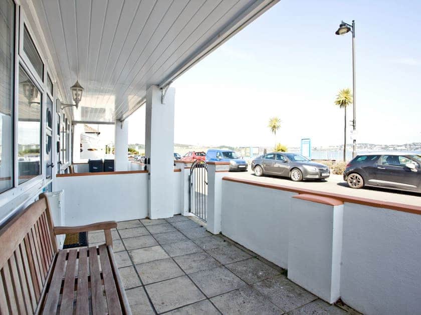 Exterior | Seagulls Rest - Harbourside Holiday Apartments - Seagulls Rest, Paignton