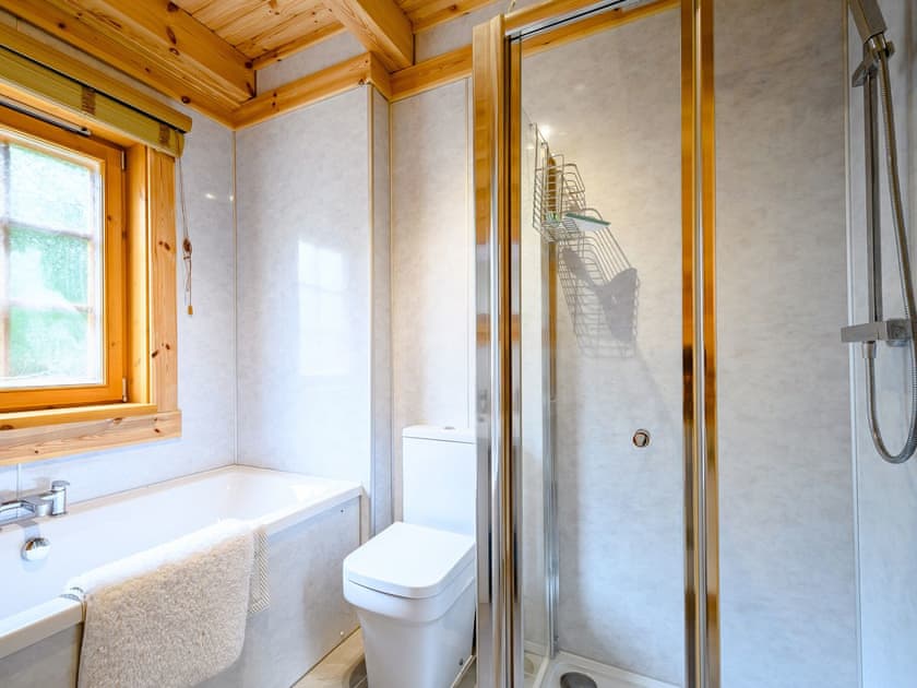 Bathroom | Larch - Archarn Estate Lodges, Killin, near Crianlarich