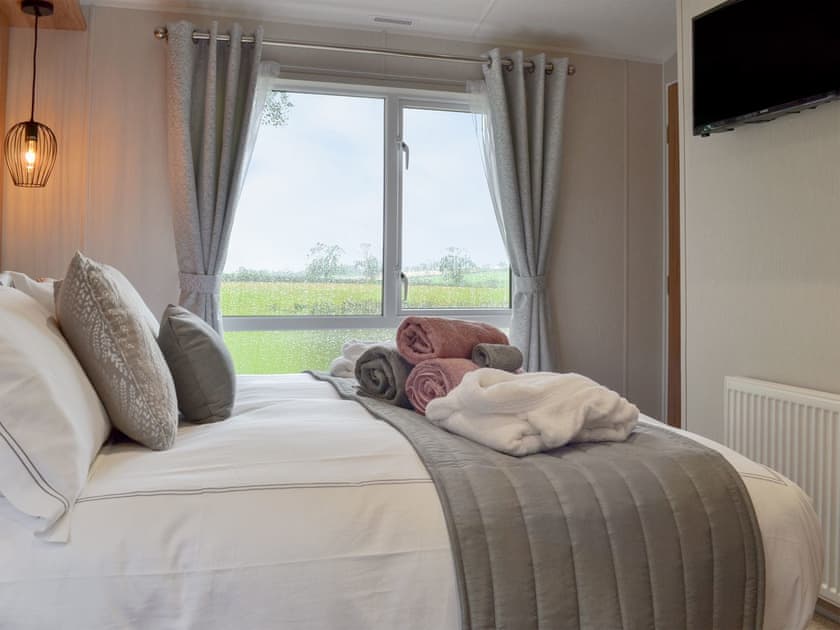Double bedroom | Peacock - Absolute Eden, Calthwaite, near Penrith