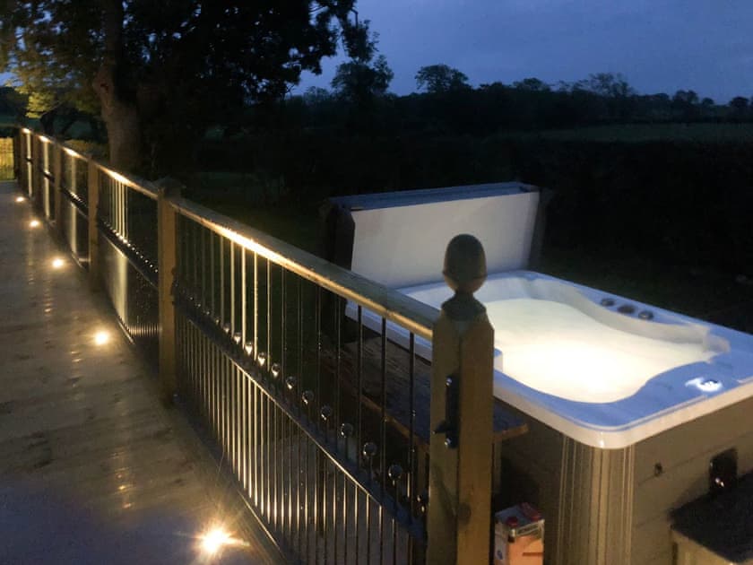 Hot tub | Pheasant - Absolute Eden, Calthwaite, near Penrith