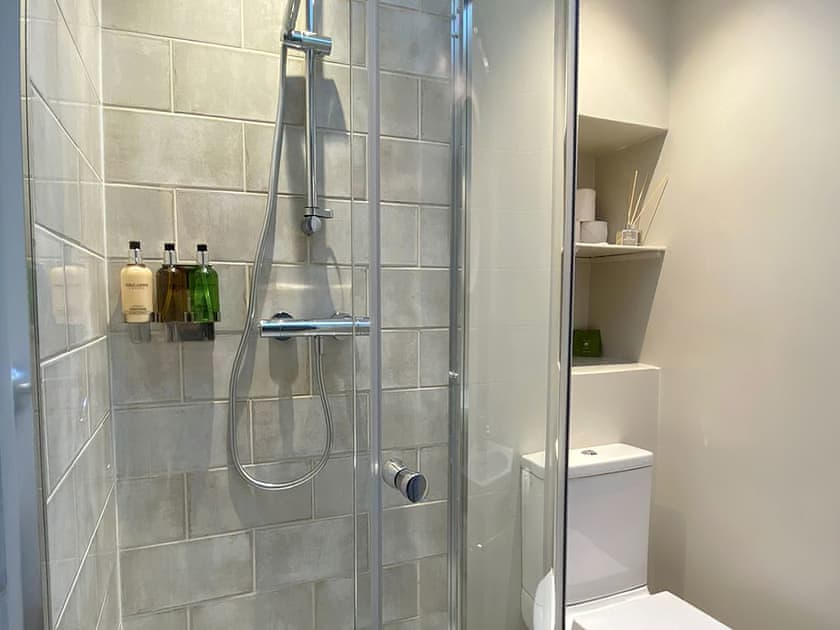 Shower room | Oak Cottage, Pickering