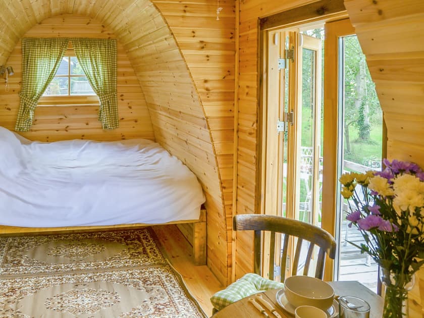 Interior | The Squirrel’s (Strelley Barn), Woodham Mortimer, near Maldon