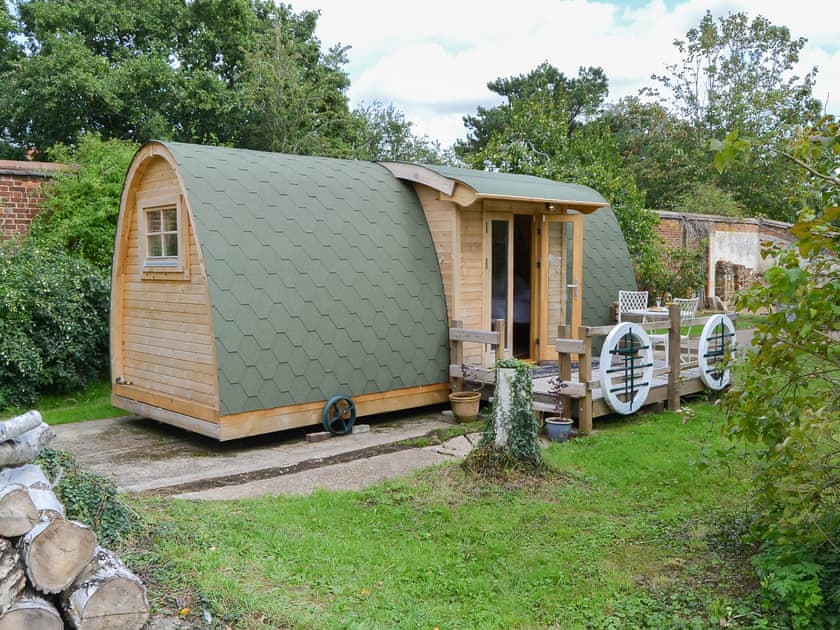 Exterior | The Squirrel’s (Strelley Barn), Woodham Mortimer, near Maldon
