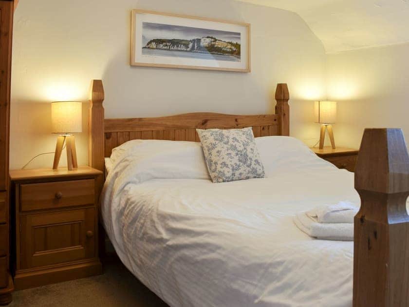 Double bedroom | Old Town Cottage, Sidmouth