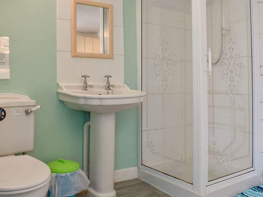 Bathroom | Old Town Cottage, Sidmouth