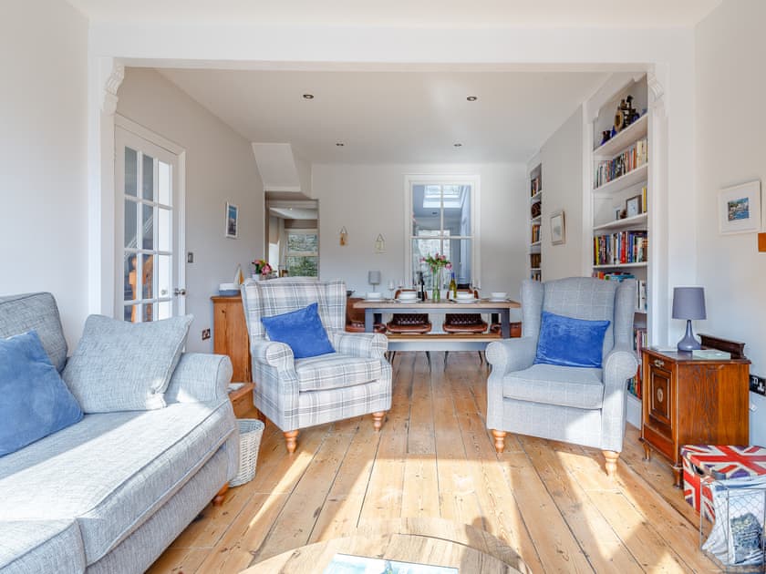 Living area | Tell Tails, Victoria Road