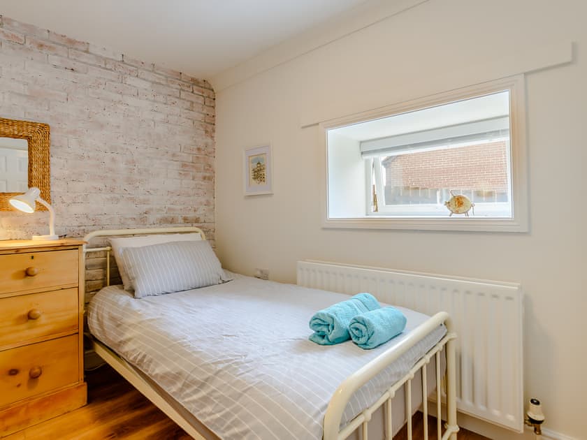 Twin bedroom | Miller’s Cottage, Belford