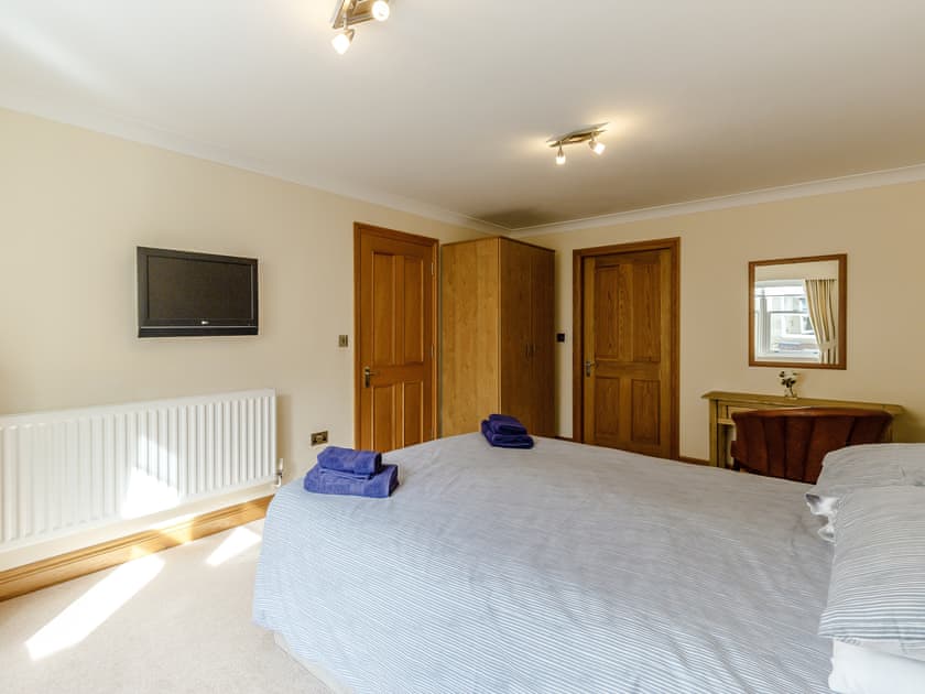 Relaxing double bedroom | Orchard Sands, Beadnell