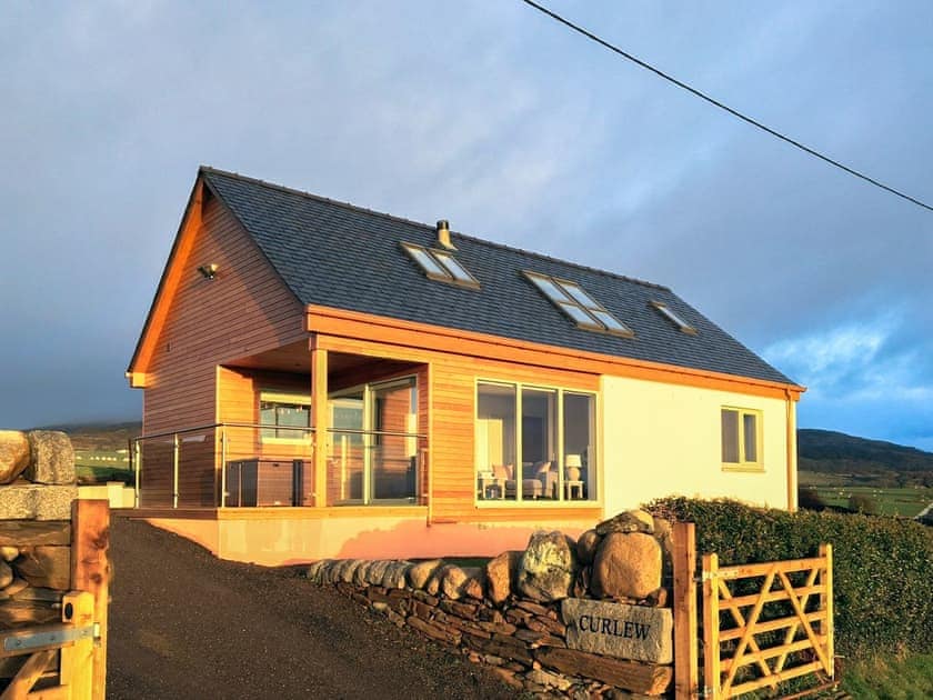 Exterior | Curlew Cottage, Mossyard, near Gatehouse of Fleet