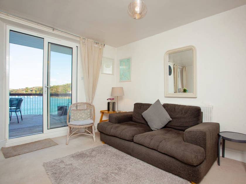 Comfortable seating within living area | Salcombe 31, Salcombe
