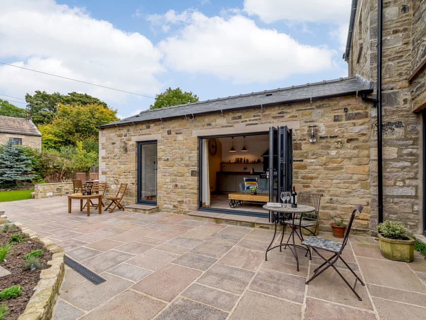 Patio | Temple House, West Burton