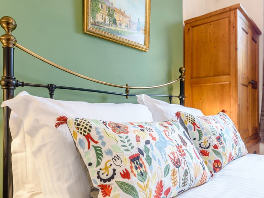 Double bedroom | Temple House, West Burton