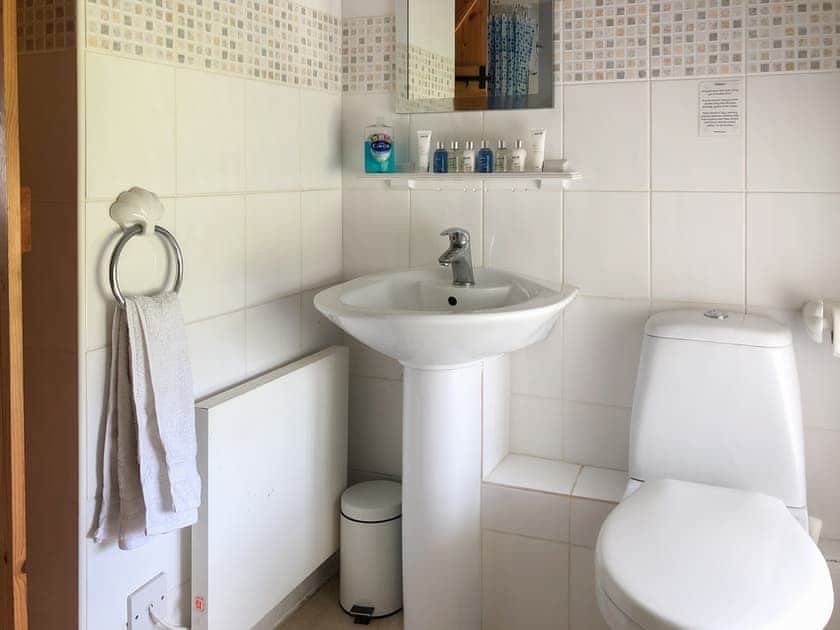 Bathroom | The Creamery - Church Farm Cottages, Kniveton, near Ashbourne