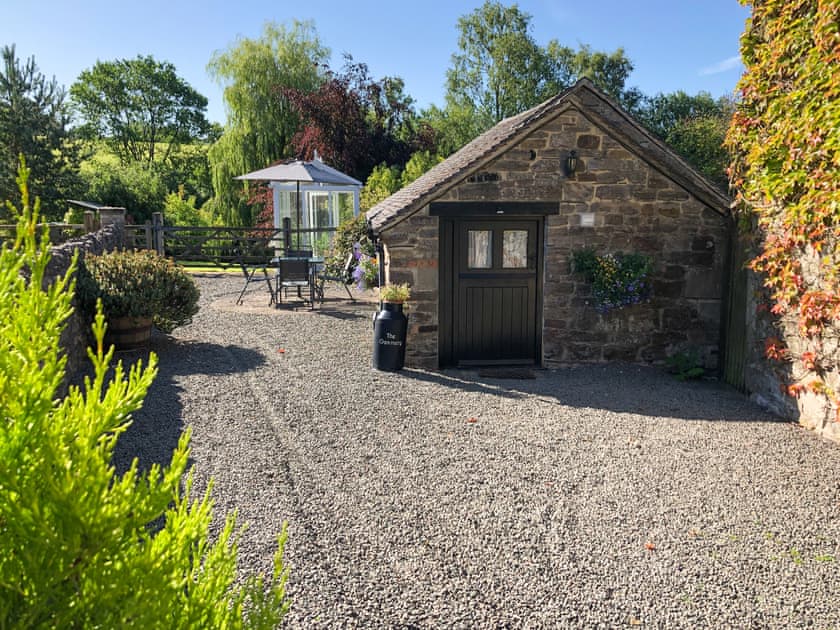 Outdoor area | The Creamery - Church Farm Cottages, Kniveton, near Ashbourne