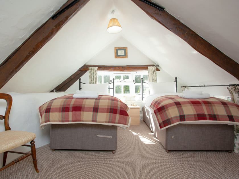 Twin bedroom | Little Millhayes, Upexe, near Exeter