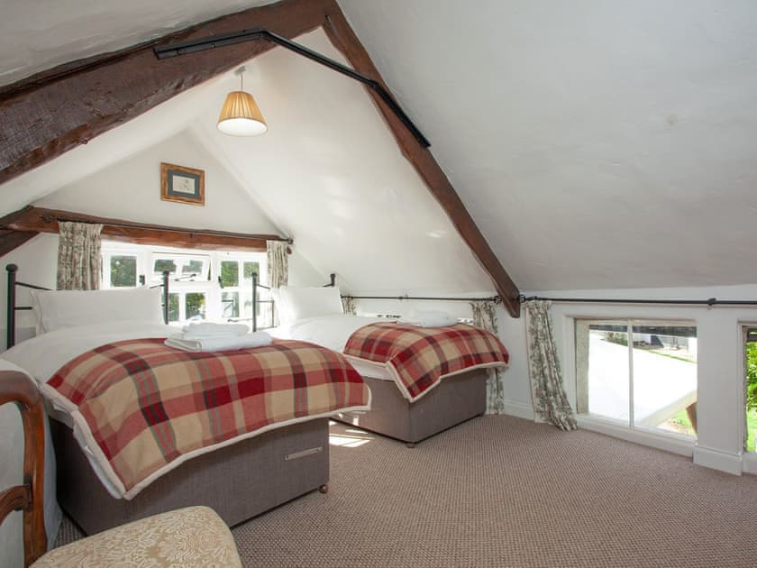 Twin bedroom | Little Millhayes, Upexe, near Exeter