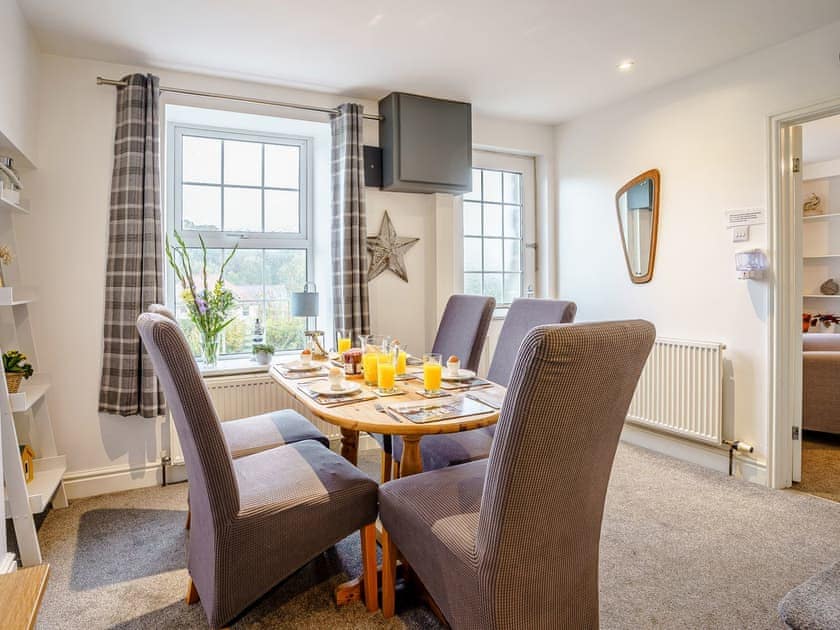 Dining Area | Fron Towyn Cottage, New Quay