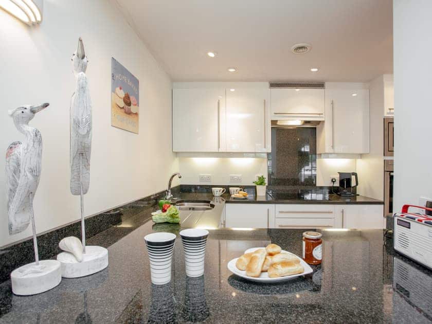 Kitchen | 6 Queens Quay, Torquay