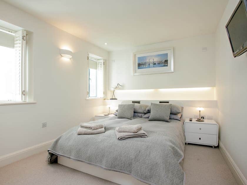 Double bedroom | 6 Queens Quay, Torquay