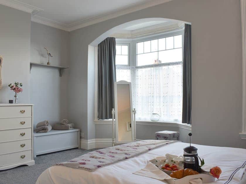 Master bedroom | Number Five, Filey