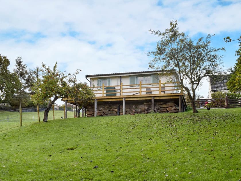 Exterior | Brook Cottage - Low Garth Cottages, Sleights, near Whitby