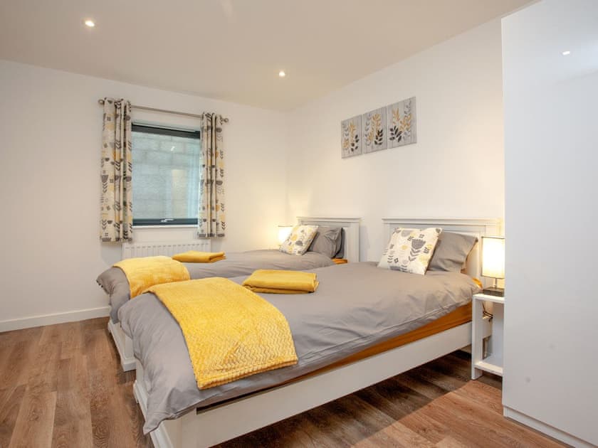 Twin bedroom | Ocean Escape, Westward Ho!