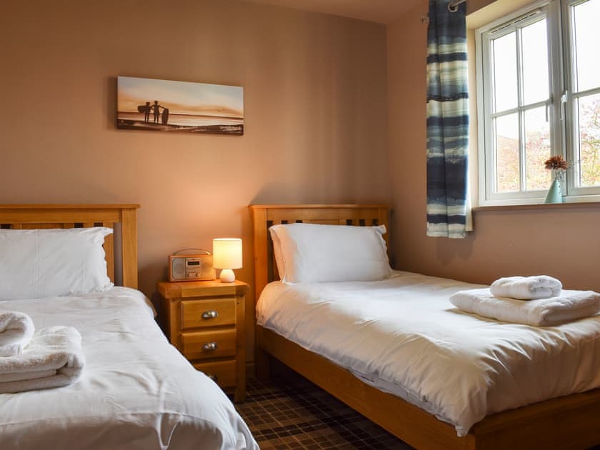Twin bedroom | Perran Cottage, Filey