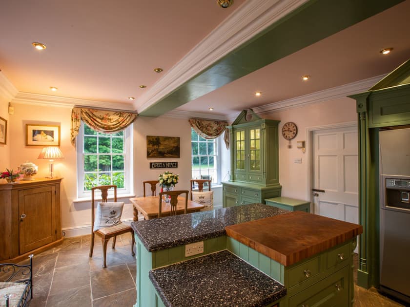Kitchen/diner | Walcot Hall, Alkborough, near Scunthorpe