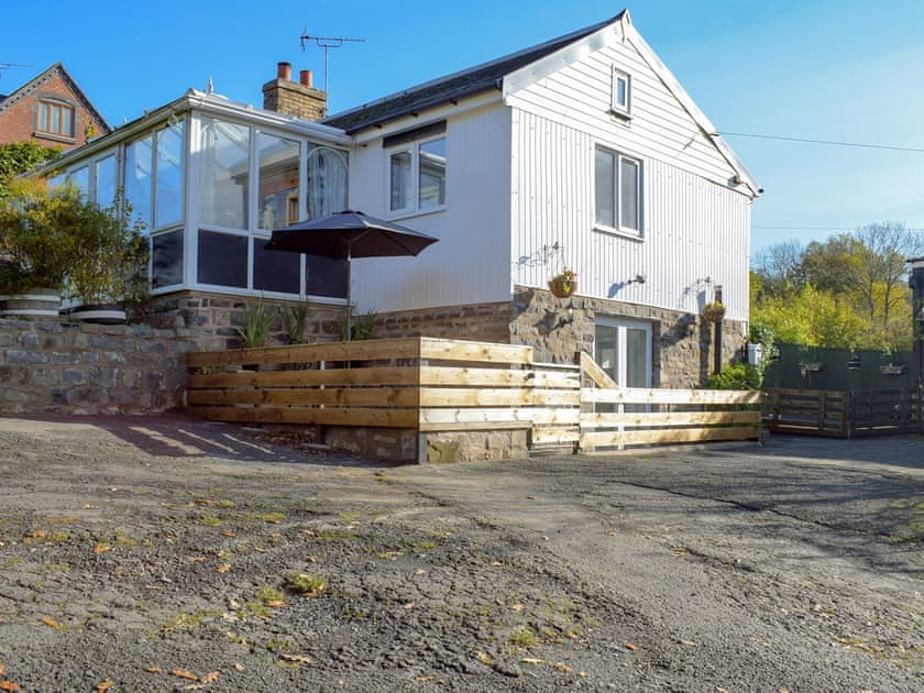 Exterior | Paramount Cottage, Bedlam
