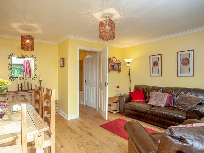 Living room/dining room | Ted ’n’ Betty’s, Buckfastleigh