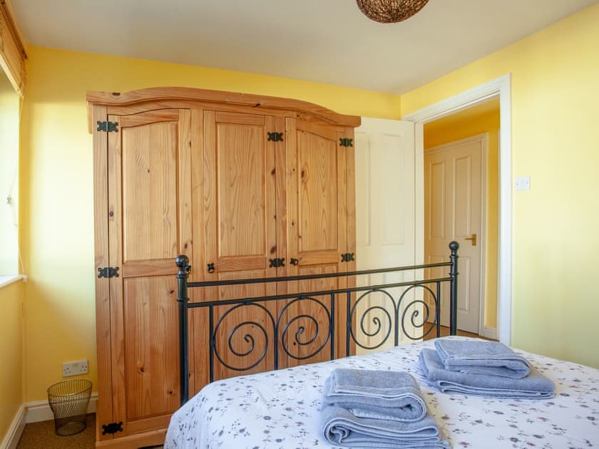 Double bedroom | Ted ’n’ Betty’s, Buckfastleigh