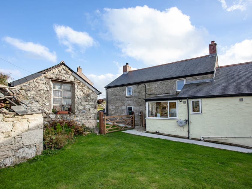Garden and grounds | Greenbank Farm, Nanpean, near St Austell