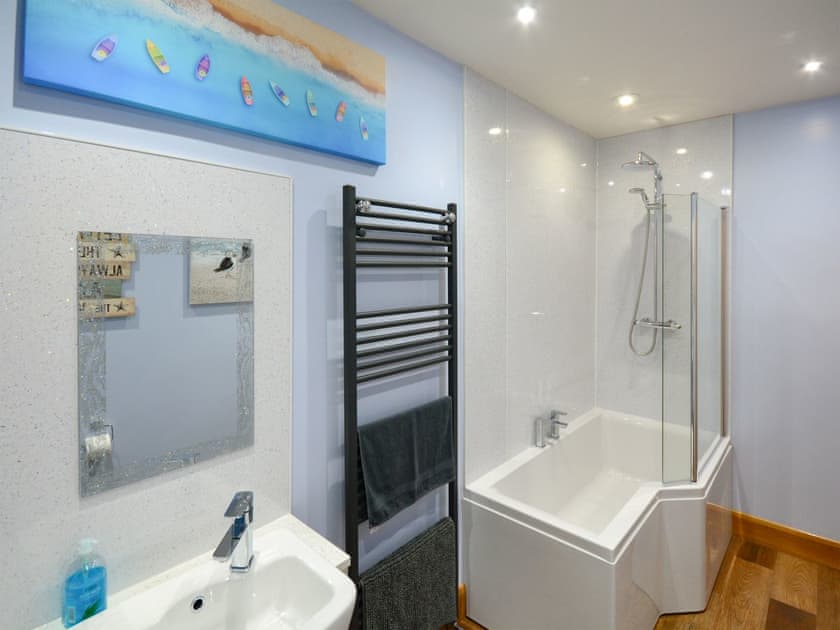 Bathroom | Uplands, Dalbeattie