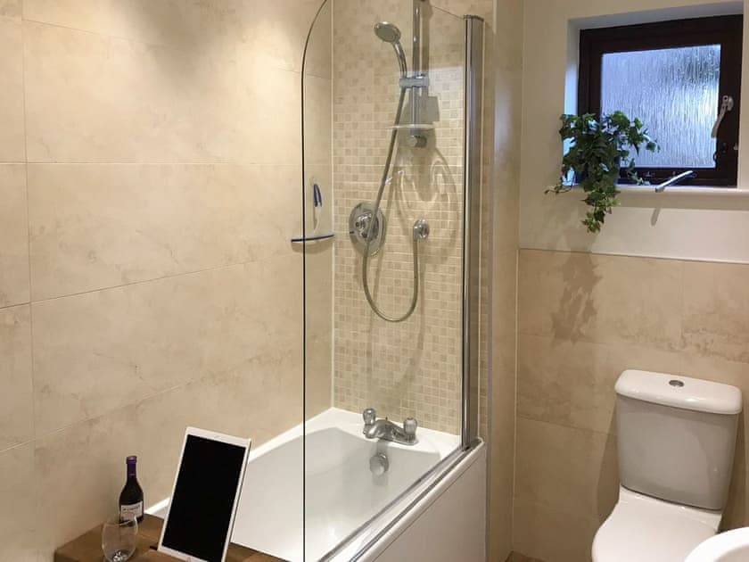 Bathroom | Chandler’s Retreat, Burry Port, near Llanelli