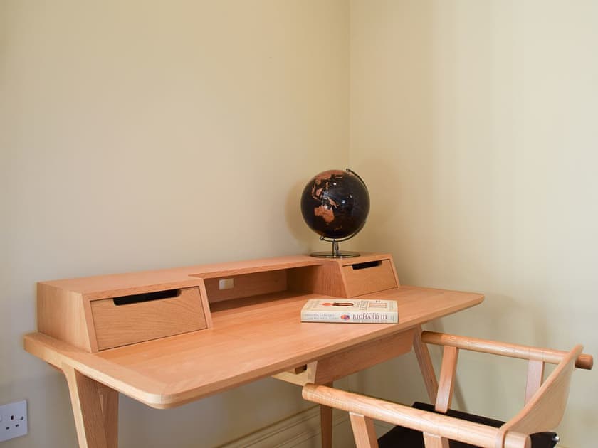 Open plan living space | The Brewhouse, Staunton Harold