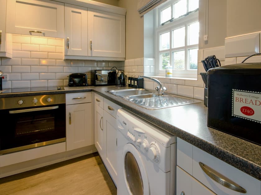 Kitchen | Peveril Cottage - Darwin Lake, Darwin Lake, near Matlock