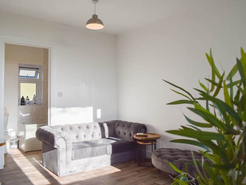 Living room | Stillness Hut - Downwood, Near Blandford Forum