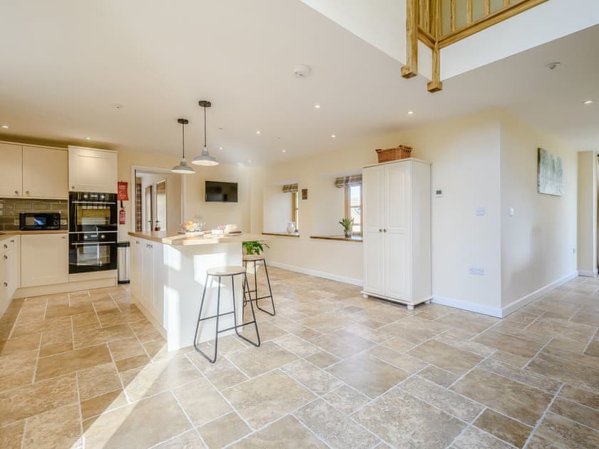Kitchen | Priors Lodge Barns - Owl Barn - Priors Lodge Barns , Bream, near Lydney
