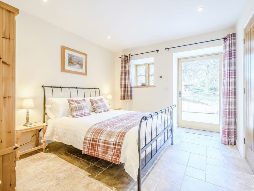 Double bedroom | Priors Lodge Barns - Owl Barn - Priors Lodge Barns , Bream, near Lydney
