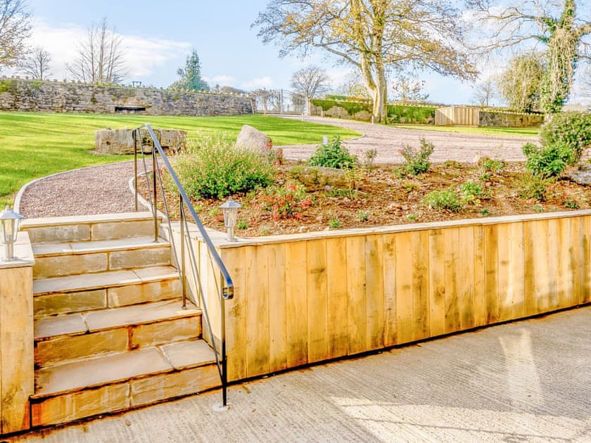 Patio | Priors Lodge Barns - Owl Barn - Priors Lodge Barns , Bream, near Lydney