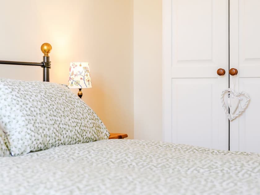 Double bedroom | Priors Lodge Barns - Pipistrelle - Priors Lodge Barns , Bream, near Lydney