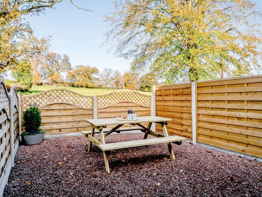 Outdoor area | Priors Lodge Barns - Pipistrelle - Priors Lodge Barns , Bream, near Lydney