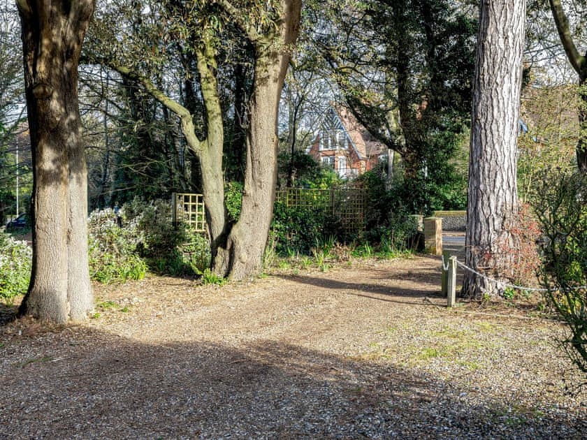 Driveway | Hampshire House, Cromer