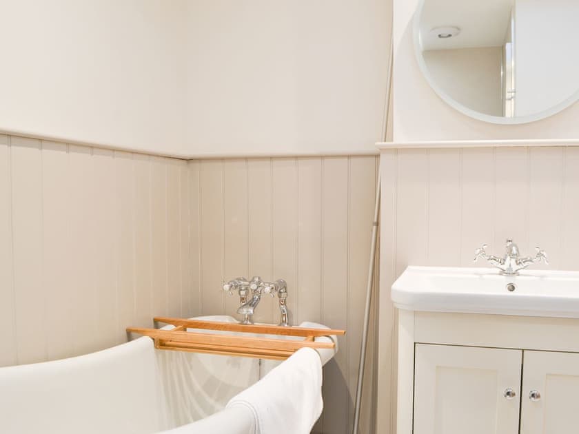 Bathroom | Weavers, Grasmere