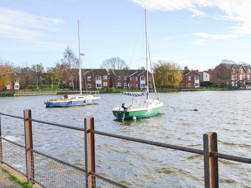 Surrounding area | Fern Villa, Lowestoft