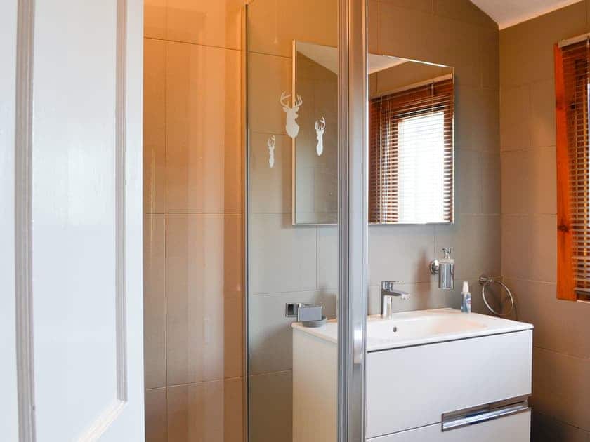 Shower room | Balig Cottage, Ballantrae, near Girvan