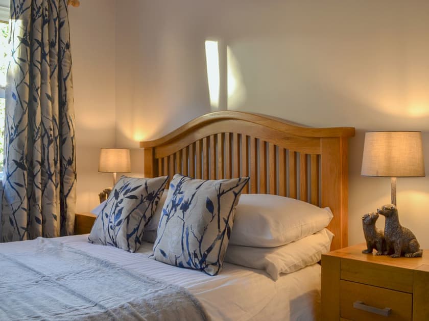 Double bedroom | Uaine Cottage, Aviemore
