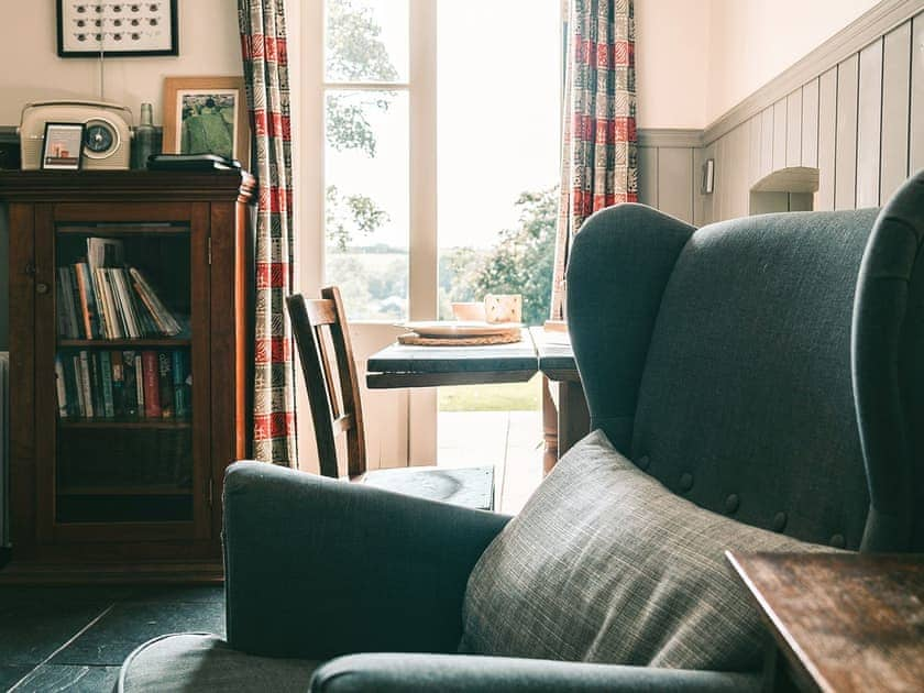 Living room/dining room | Southfield Cottage - Southfield Cottages, Braunston, near Daventry