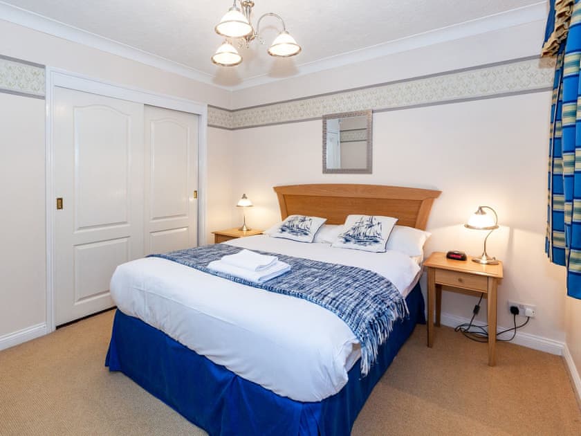 Double bedroom | Westside Apartment 1, Basingstoke
